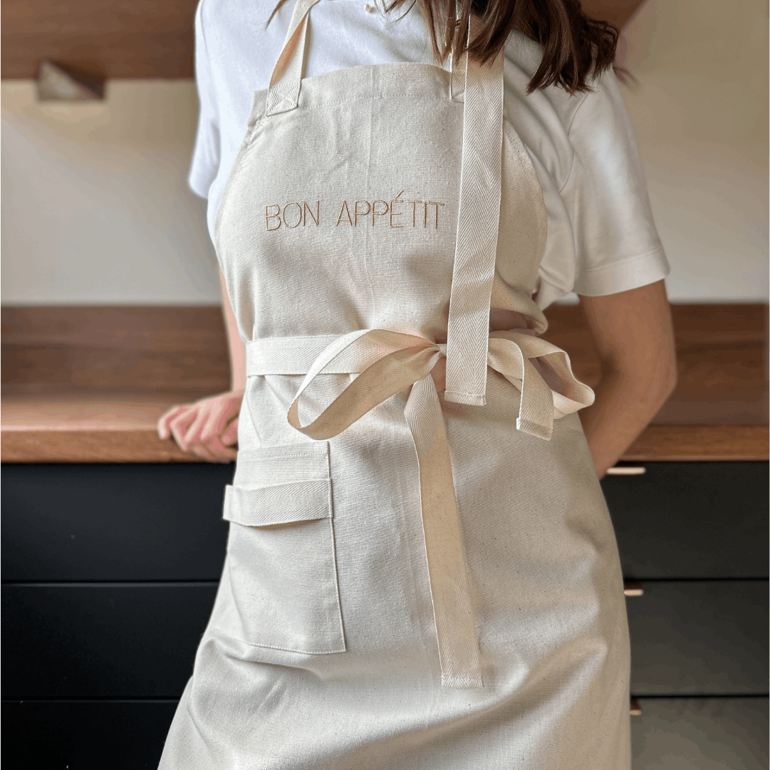 Tablier de cuisine Beige brodé - Bon appétit - Collection les grands classiques - Simone Home