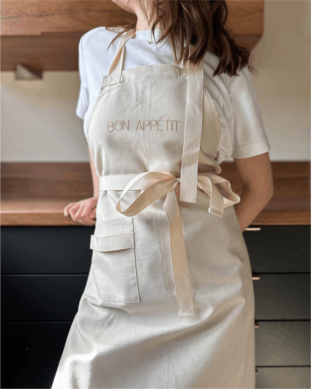 Tablier de cuisine Beige brodé - Bon appétit - Collection les grands classiques - Simone Home