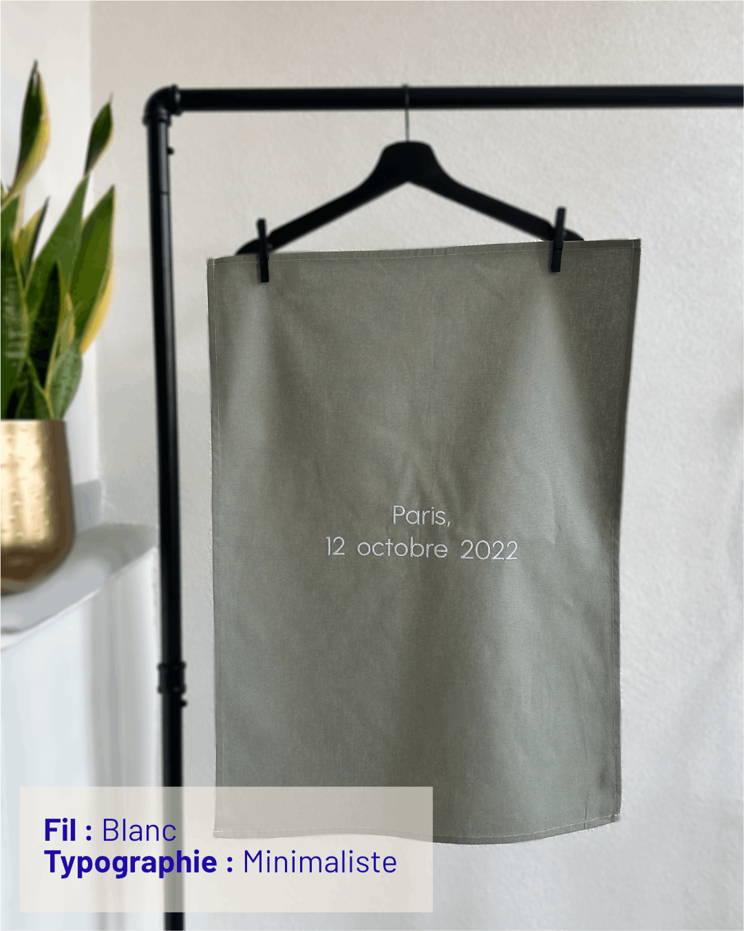 Torchon personnalisable - Broderie personnalisée - Coloris vert céladon - Simone Home