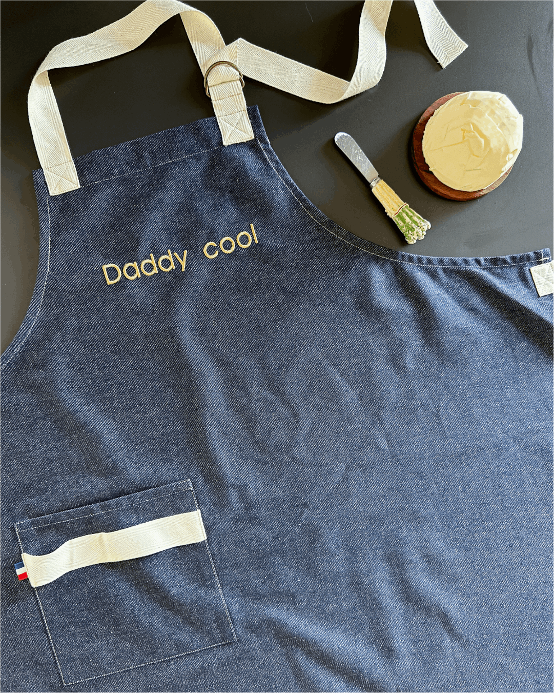 Tablier de cuisine Bleu Denim  brodé - Daddy Cool  -  Collection La famille  - Simone Home 