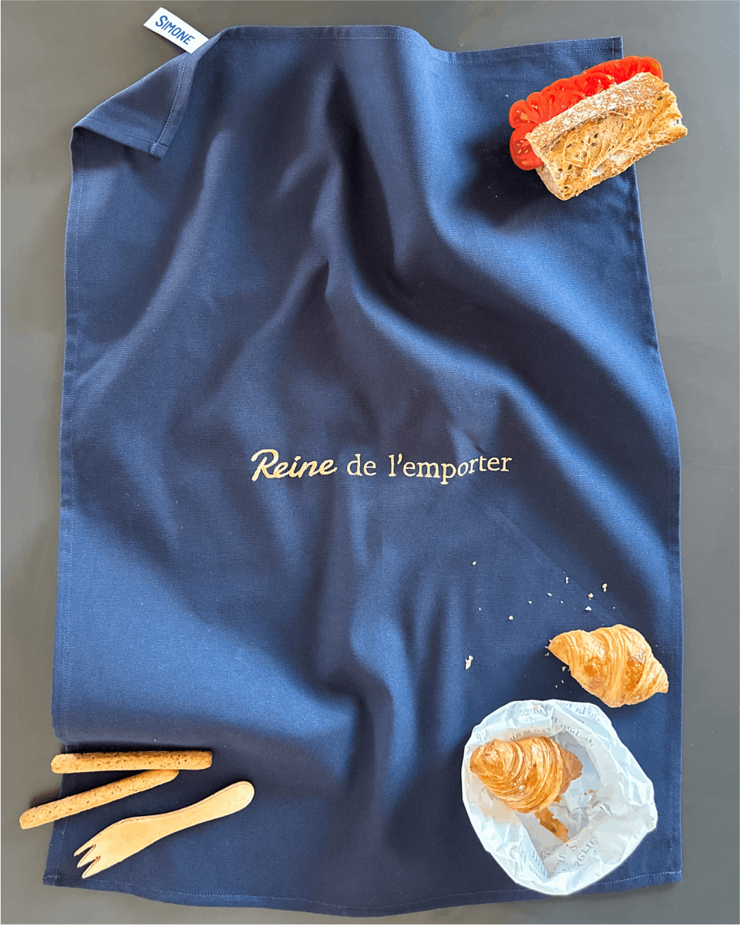  Torchon de cuisine Bleu Marine - Reine de l'emporter -  Collection Cata de la cuisine - Simone Home 