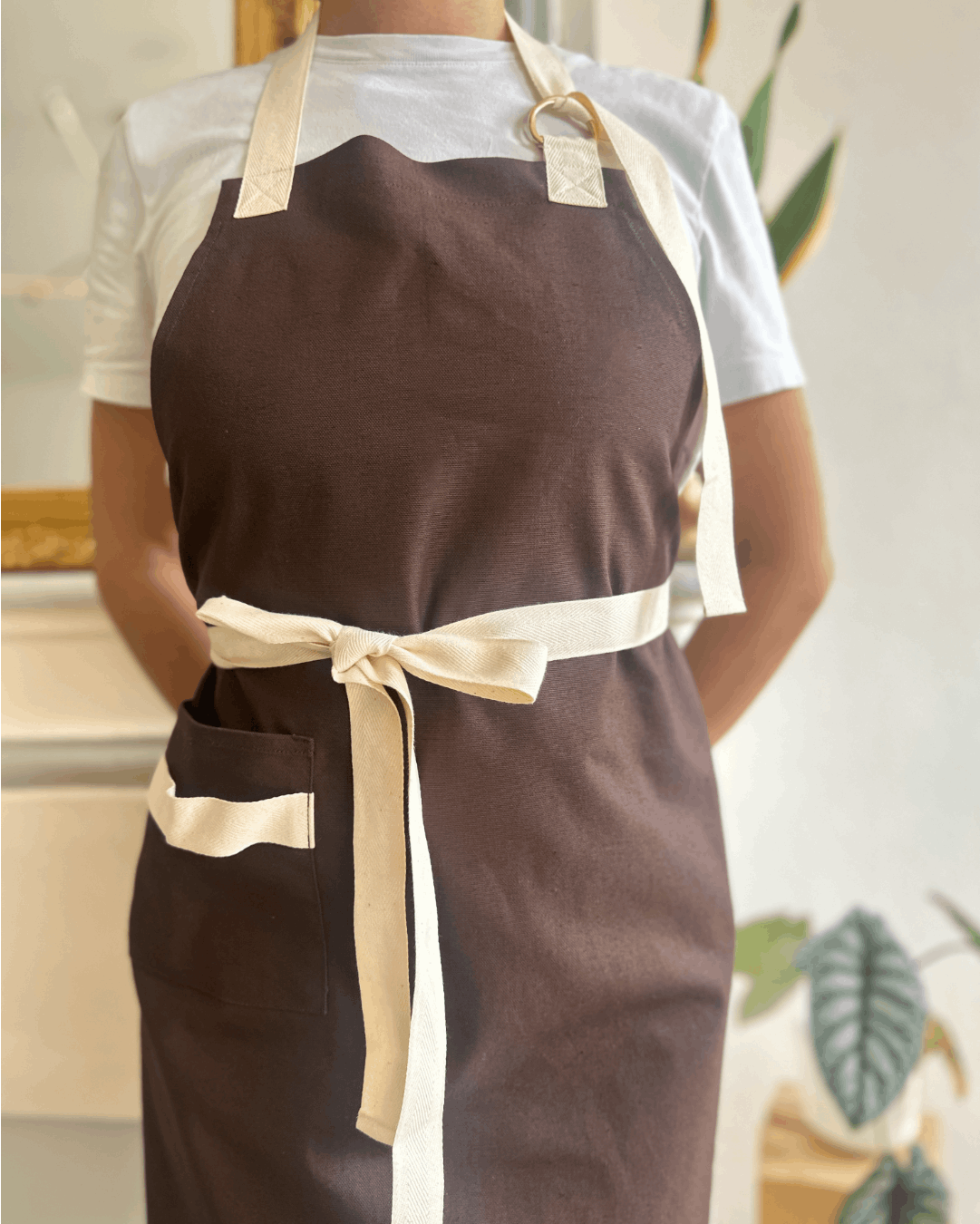 Tablier personnalisable - Coloris Chocolat - Broderie personnalisée